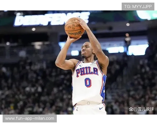 76人团队连续进攻形成对手防线崩溃